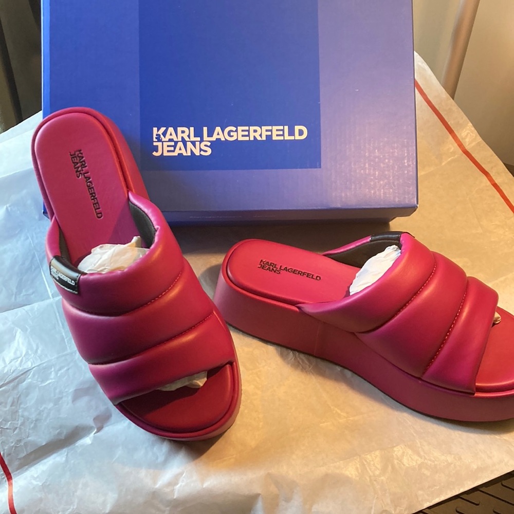 Karl Lagerfeld Pink Wesge Leather Sandals